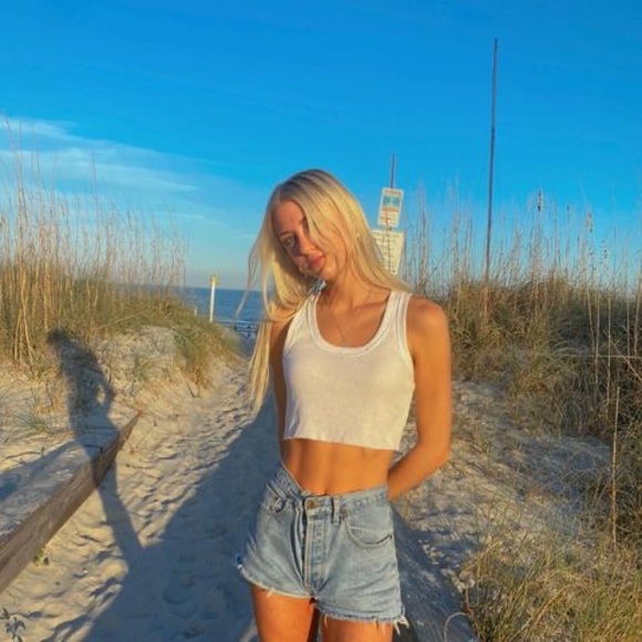 Meet your Posher, Maggie - Picture 1 of 1